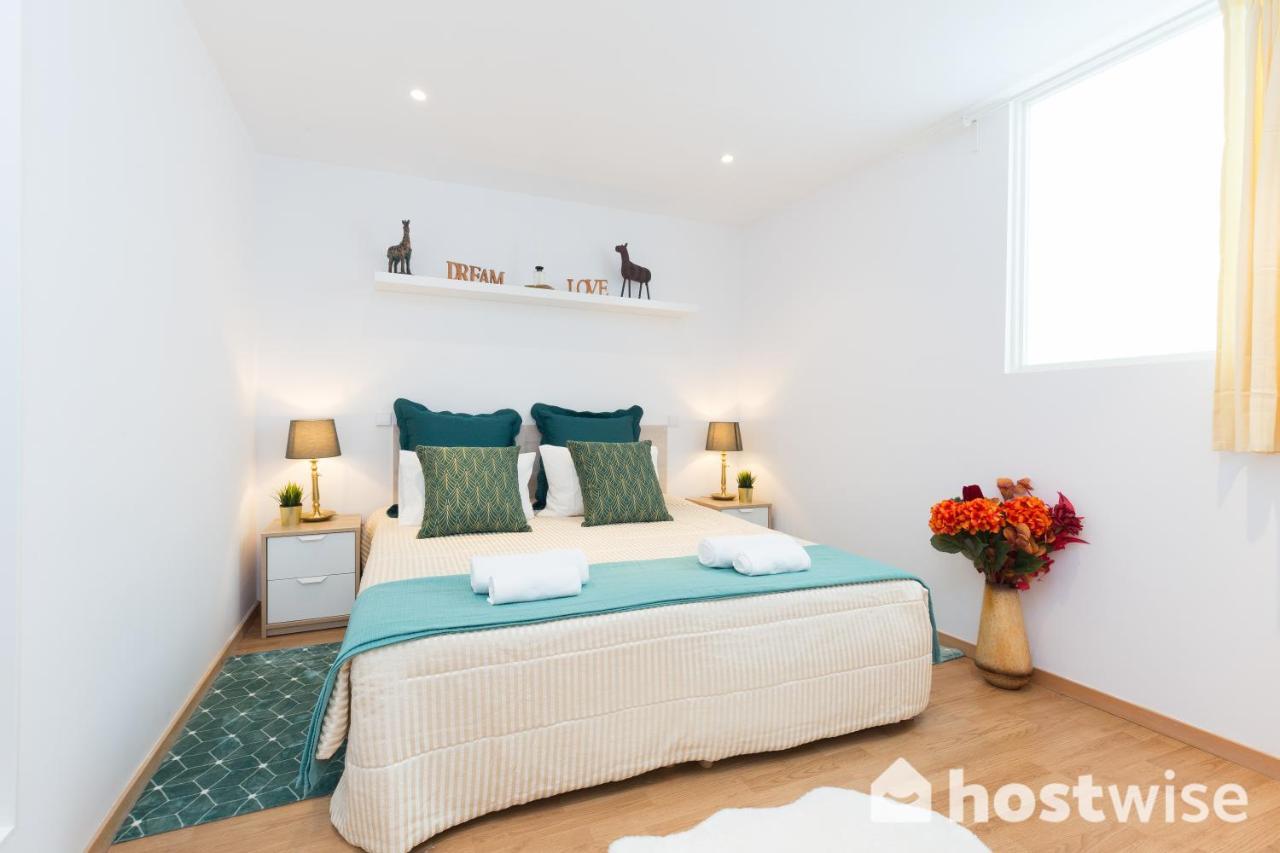 Apartament Host Wise - Colorful Fresh Flats - Batalha Porto Zewnętrze zdjęcie