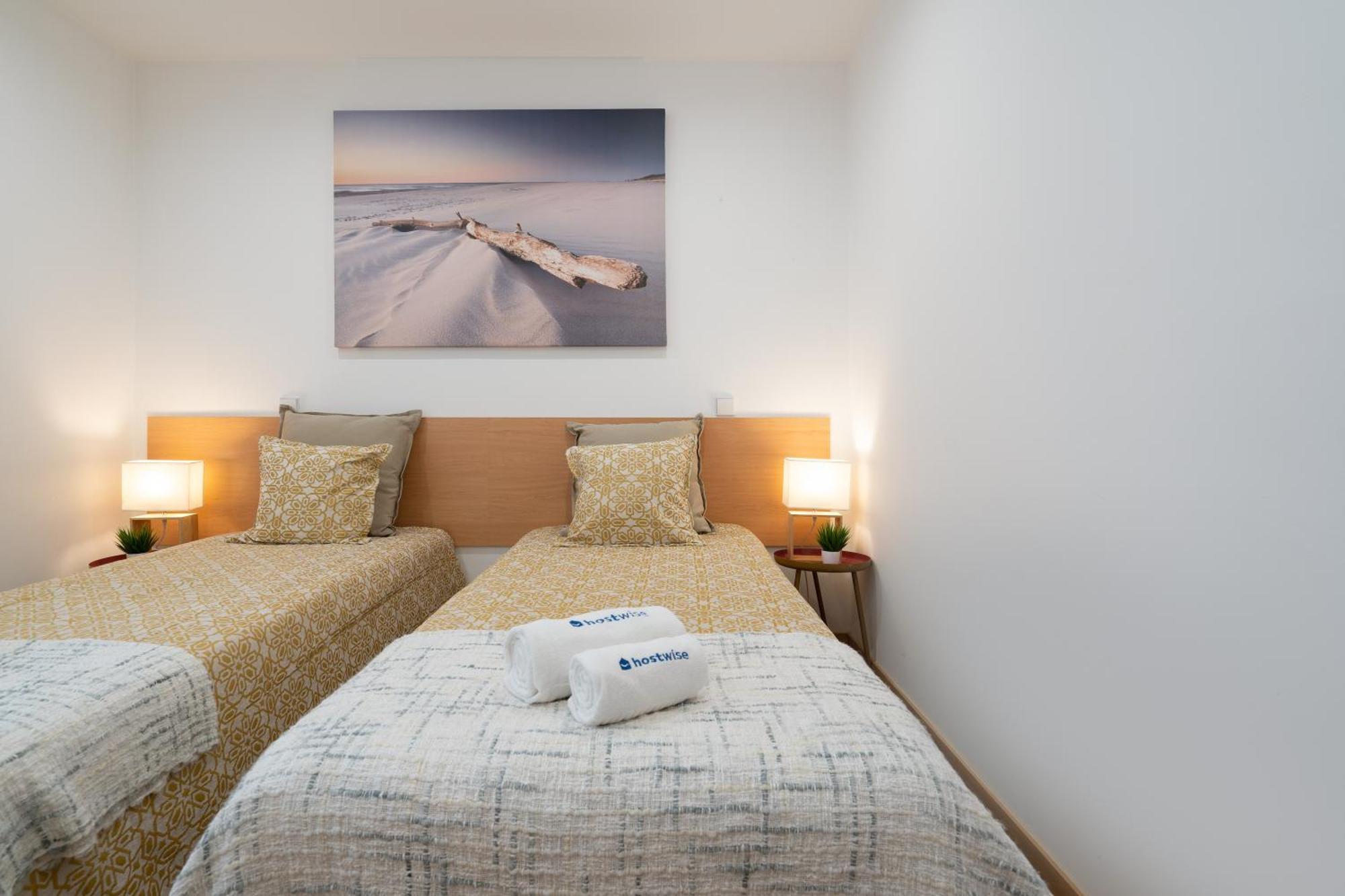 Apartament Host Wise - Colorful Fresh Flats - Batalha Porto Zewnętrze zdjęcie